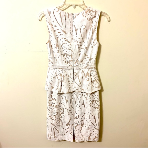 BCBG Maxazria Lace/Crochet Cream/Tan Dress - 2 - Picture 9 of 15